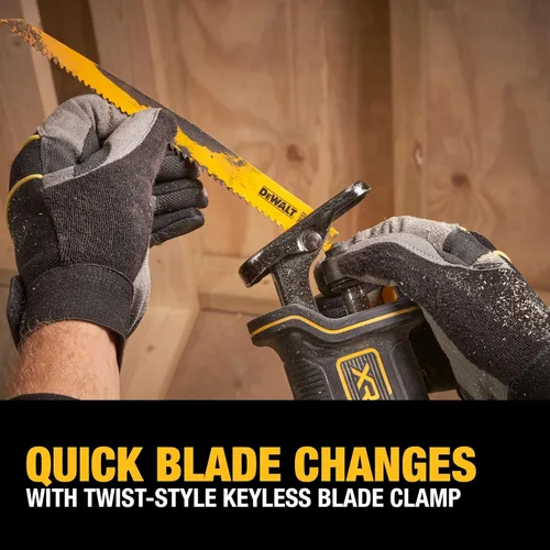 Vista 3 de DEWALT Sierra recíproca MAX* de 20 V, inalámbrica, disparador variable de 2 dedos, abrazadera de hoja sin llave, solo herramienta (DCS382B)