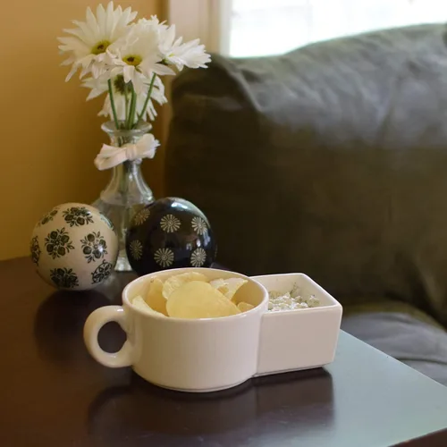 Vista 3 de Taza de sopa y galleta o cuenco de cereales