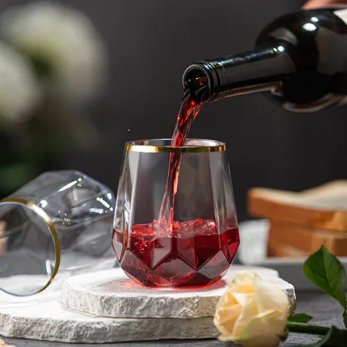 Vista 4 de Lueumxc Paquete de 40 copas de vino de plástico, vasos de vino desechables de origami de 12 onzas, vasos de cóctel de plástico transparente