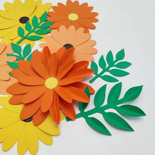 Vista 2 de Girasoles de papel con hoja para telón de fondo de boda, despedida de soltera, centros de mesa de boda, decoración de pared de guardería