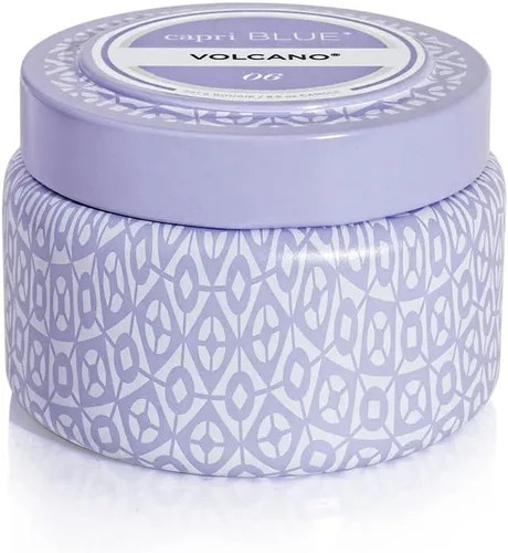 Vista 8 de Capri Blue Volcano - Vela en tarro de lata de viaje estampada, vela de lujo con una mezcla de cera de soja de larga duración, perfumada