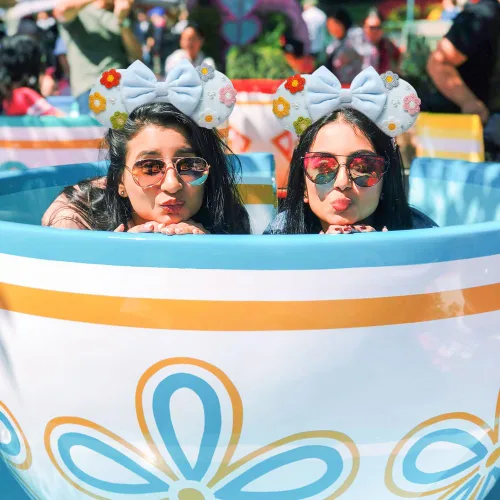 Vista 5 de UNSPAZ Diadema de orejas de ratón, orejas de ratón para mujeres y niñas con perla, orejas de parque para viajes, decoraciones de cumpleaños, Azul