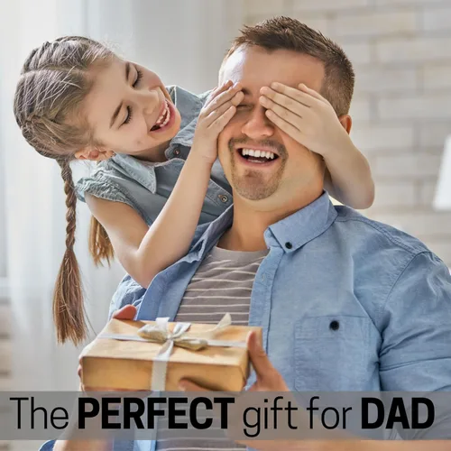 Vista 8 de Willis Judd Pulsera de titanio negra con la frase "Best dad ever" para PAPá, grabada, ajustable y caja de regalos incluida