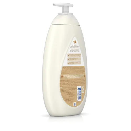 Vista 9 de Johnson's Loción corporal hidratante para bebé con extracto de vainilla y avena para piel seca, 27.1 onzas líquidas