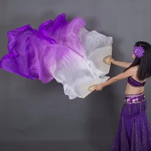 Vista 3 de 1 par de velos de seda hechos a mano para danza del vientre, abanicos largos de bambú para bailar (70.9 x 35.4 in, color blanco y morado)