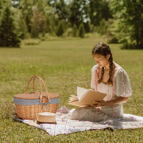 Vista 6 de Cesta de picnic de mimbre con forro, cesta de picnic de madera con tapa dividida, canasta de picnic de estilo vintage con asa tejida plegable