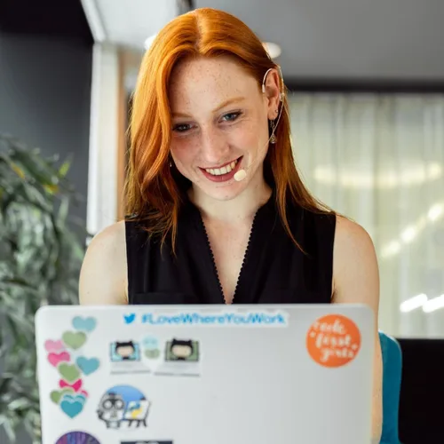 Vista 3 de FAVOMOTO 2 unids 3 Amplificadores de micrófono Auriculares USB Auriculares Micrófono Altavoces de computadora Altavoz Micrófono montado en la cabeza