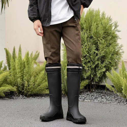 Vista 4 de HSBDNZQ Botas de lluvia para hombre, impermeables, hasta la rodilla, de goma, con PVC, cómodas y ligeras, botas de barro de trabajo, botas de jardín