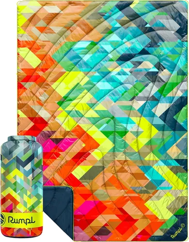 Vista 19 de Rumpl Manta Puffy Original - Manta de Camping Cálida y Resistente al Agua con Aislamiento Sintético 100% Reciclado, 52"x75", Original Puffy V2