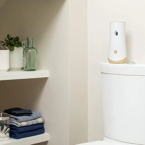 Vista 4 de Glade Automatic Spray Refill-Cashmere Woods-6.2 Oz Pack of 3