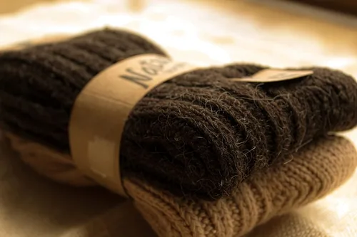 Vista 5 de GoWith Alpaca Wool Socks for Men & Women, Extra Thick Loose-Fit Thermal Warm Socks, Alpaca-Merino Blend Cozy Winter Socks