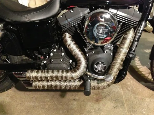 Vista 6 de Ledaut cinta de titanio para proteger las partes de fibra de vidrio de la motocicleta, resistente al calor, con lazos inoxidables, Dorado