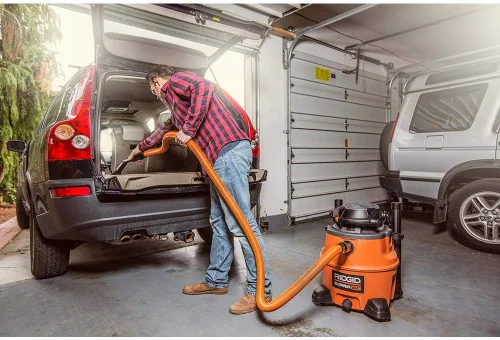 Vista 2 de Kit de accesorios para manguera de aspiradora de 7 piezas Ridgid VT2534 para aspiradoras Ridgid de 1 1/4 pulgadas, negro