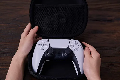Vista 8 de 8Bitdo Classic Controller Travel Case for Switch Pro, PS5 & PS4, Xbox One Controller and More