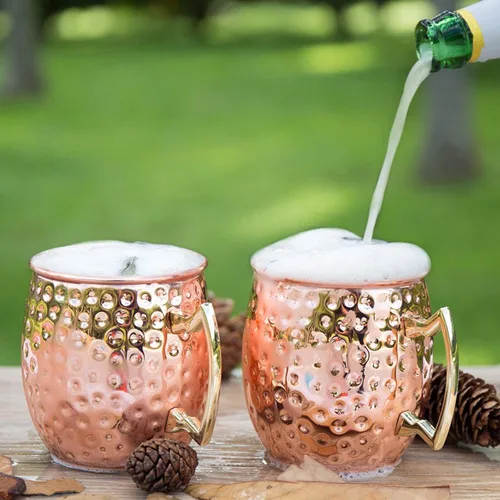Vista 5 de LIVEHITOP Moscow Mule - Juego de 4 tazas de cóctel hechas a mano de cobre de 19.5 onzas con posavasos para bebidas frías, vino, bar, fiesta, hotel