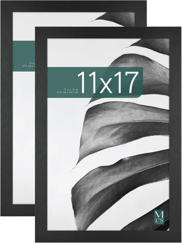 Vista 48 de MCS Studio Gallery 8x8 Marco de Imagen de Madera de Ingeniería de Grano de Madera Negro, Colgante de Pared y Caballete para Exhibición en Mesa