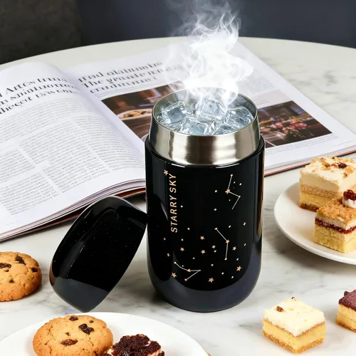 Vista 2 de Mini botella de agua térmica con cielo estrellado, 7 onzas, de acero inoxidable, con aislamiento al vacío, botella con bolsillo para amantes (negro)