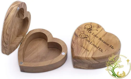 Vista 6 de Caja de corazón personalizada Caja de rosario de madera personalizada con cualquier mensaje - Regalo religioso para la comunión de confirmación