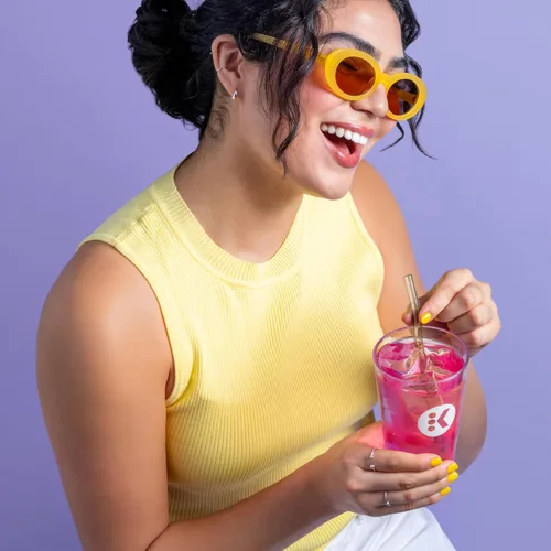 Vista 12 de Keurig K-Mini Mate Plus - Cafetera de cápsulas K-Cup de una sola porción, compacta, 3 tamaños de taza, con características de botón fuerte y Negro