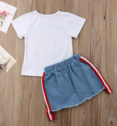 Vista 2 de Conjunto de ropa de camiseta con olor a rosa y faldas de mezclilla para niñas pequeñas