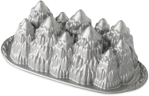 Nordic Ware Alpine Forest - Molde para pan, color plateado brillante, capacidad de 6 tazas