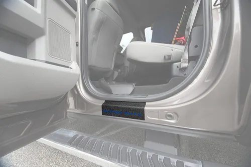 Vista 20 de Superposiciones de protección para umbral de puerta - Compatibles con Super Duty 2017-2022