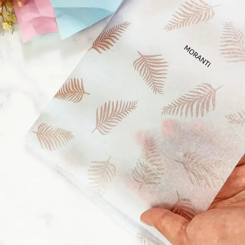 Vista 8 de MORANTI Papel de seda de papel de seda a granel con diseño de estrellas blancas y negras, 30 hojas de 19.7 x 27.5 pulgadas para regalo