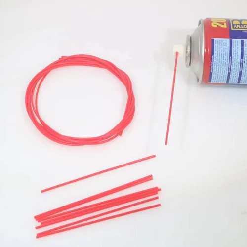 Vista 4 de Pajitas de repuesto para latas de aerosol, popote de extensión de lata de aerosol, popotes de extensión de plástico rojo, 50 pulgadas (5 unidades)