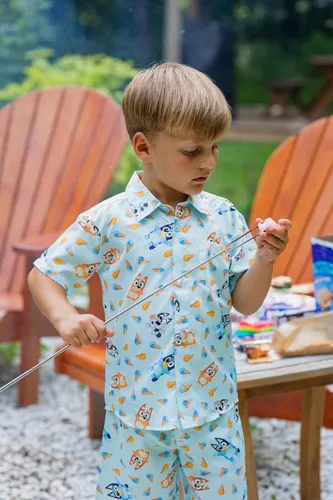 Vista 4 de Bluey Bingo Muffin Matching Family Hawaiian Button Down Shirt and Shorts