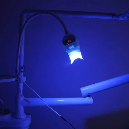 Vista 4 de Dientes dentales que blanquean la lámpara LED que blanquea el sostenedor del brazo del acelerador de la luz azul
