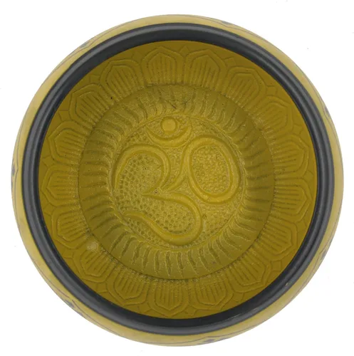 Vista 3 de DharmaObjects Yoga Meditación 6 Pulgadas OM Mantra Cuenco Cantante/Pad/Mazo Set de Regalo (Amarillo)