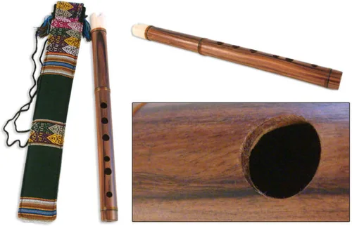 Vista 4 de NOVICA Flauta de Quena Andina de Madera con Boquilla de Hueso de Vaca y Estuche de Transporte 'Canción de los Andes