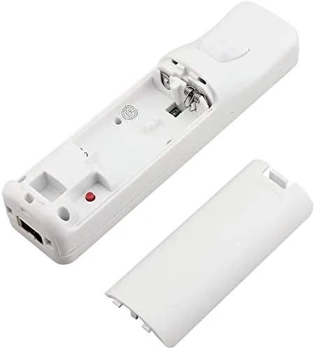 Vista 6 de Lyyes Remote Controller for Wii, Wii Remote and Nunchuck Controllers with Silicon Case and Strap for Wii and Wii U (White)