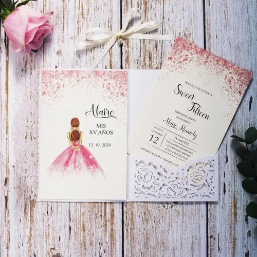Vista 5 de 50 tarjetas de invitación de quinceañera personalizadas blancas con sobres, de 5 x 7.3 pulgadas, corte láser, bolsillo hueco de rosa