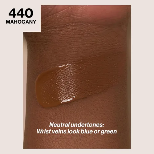 Vista 2 de Revlon ColorStay Maquillaje líquido para combinacióngrasosa, Mahogany
