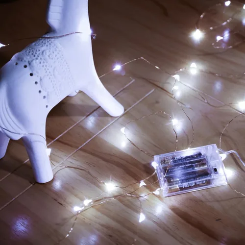 Vista 15 de Ariceleo Mini guirnalda de luces de Halloween que funcionan con pilas, 1 paquete de luces nocturnas de alambre de cobre, 3 luces AAA para Naranja