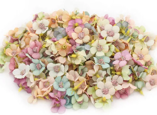 Sorrento Crafts Mini margaritas de seda, 50 unidades de 1.0 in, cabezas de flores artificiales multicolores, bricolaje, álbumes de recortes, hogar,