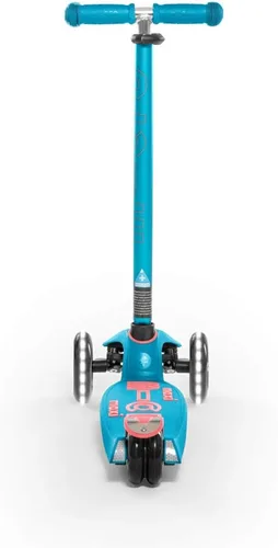 Vista 6 de Micro Kickboard – Maxi Deluxe LED – Monopatín pequeño de tres ruedas, inclinado a girar, diseño suizo para niños con ruedas con luces LED activadas