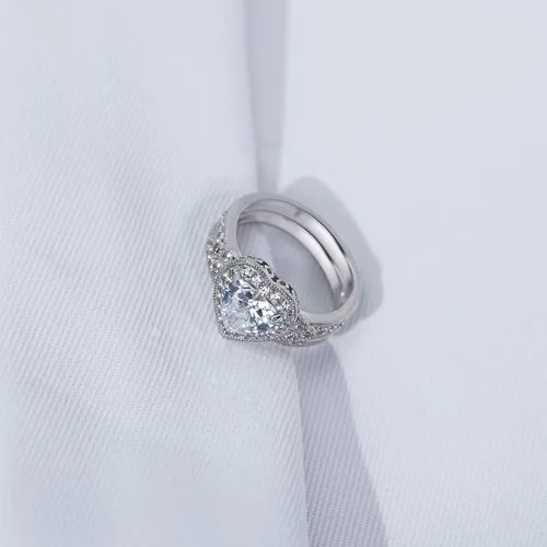 Vista 4 de Tienda Collection Platinum-Plated Sterling Silver Infinite Elements Cubic Zirconia Antique Ring