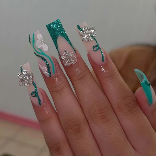Vista 11 de Uñas postizas de lujo 3D con mariposas, uña francesa de cobertura completa, uña larga cuadrada, uña falsa de color nude para mujeres y niñas, 24