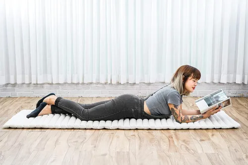 Vista 67 de Leewadee colchón tailandés enrollable para cama de invitados, tapete de yoga, para masaje tailandés, ecológico, orgánico y natural.