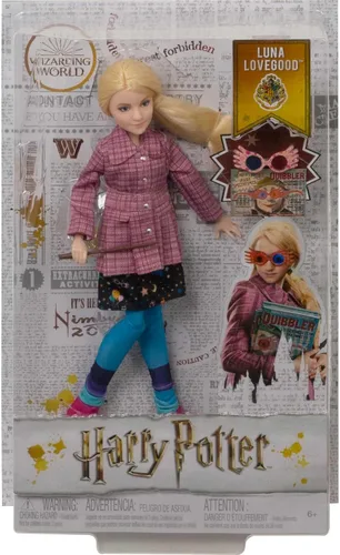 Vista 6 de Mattel Juguete coleccionable de Harry Potter, muñeca Luna Lovegood y accesorios, aspecto característico con Quibbler y Spectrespecs