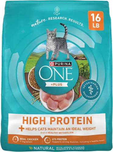 Purina ONE Alimento seco para gatos con alto contenido de proteínas, fórmula de peso saludable Plus Peso ideal con pollo para control de peso -