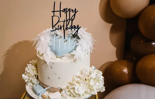 Vista 4 de Set de 1 decoración de pastel de cumpleaños de acrílico negro, 5 piezas de decoración de pastel de estrella plateada para cupcakes (Negro 1)