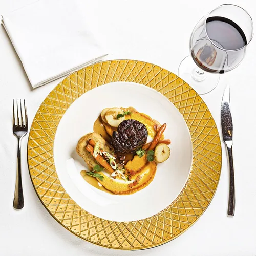 Vista 8 de Frcctre Paquete de 12 platos de carga redondos, platos decorativos de plástico dorado de 13 pulgadas, platos de cena reutilizables y elegantes