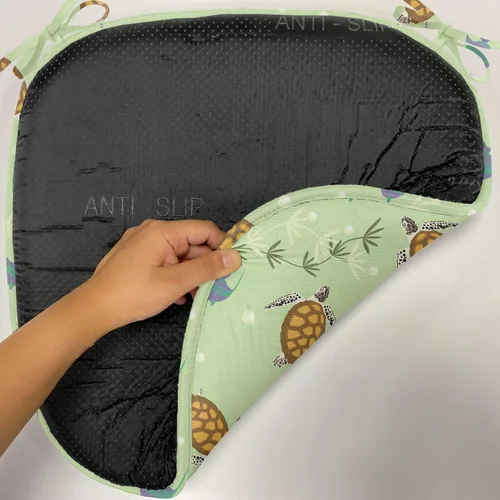 Vista 5 de Lunarable Juego de 2 cojines de asiento para silla subacuática, tortugas marinas que nadan con peces anémonas en las conchas oceánicas, buceo