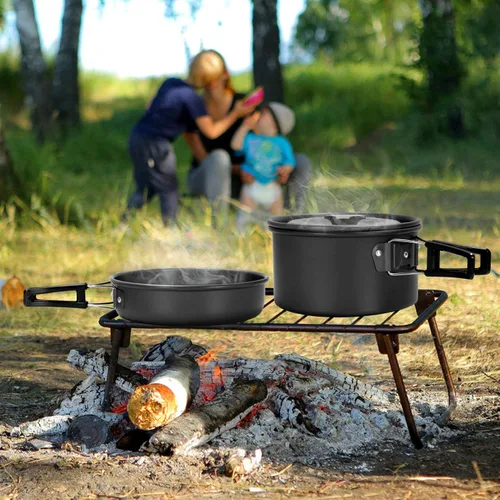 Vista 7 de Odoland 15pcs Camping Cookware Mess Kit, Non-Stick Lightweight Pot Pan Kettle Set with Stainless Steel Cups Plates Forks Knives Spoons for Camping