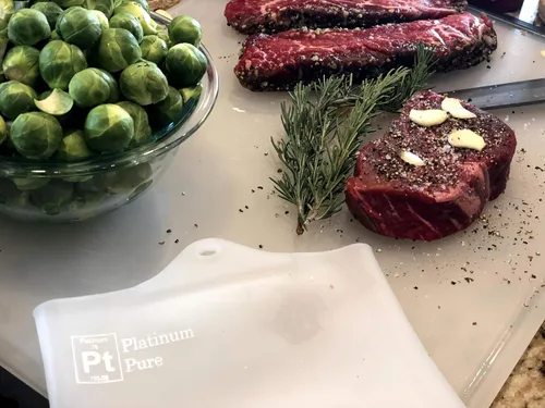 Vista 4 de Bolsas reutilizables Sous Vide, juego de 2 bolsas sin BPA para cocinar al vacío, 100% silicona de platino LFGB pura sin rellenos, compatible