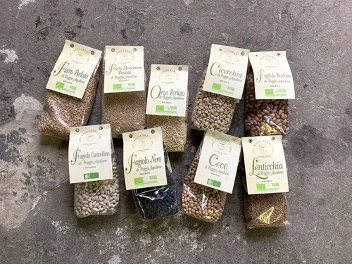 Vista 4 de Orzo de cebada orgánica - Granja familiar Bio Alberti, Poggio Aquilone, Umbría - 1.1 libras