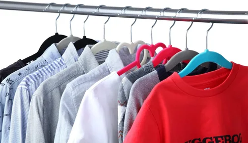 Vista 4 de Finnhomy Perchas antideslizantes para ropa para bebés y niños, paquete de 30 perchas de terciopelo con 10 clips para los dedos, color blanco